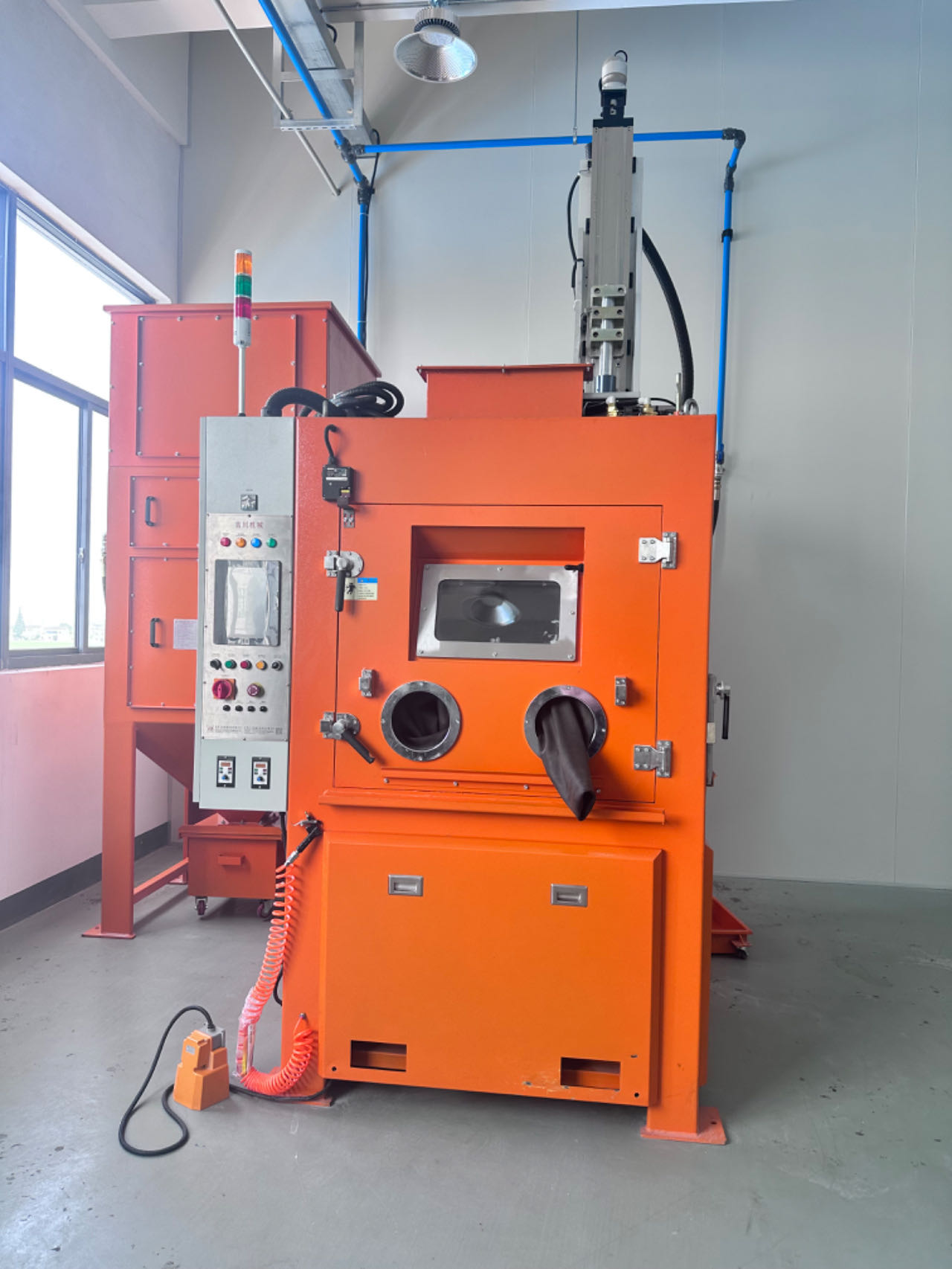 Special sandblasting machine for rolling cutters（JCK-ZP1111-5A）